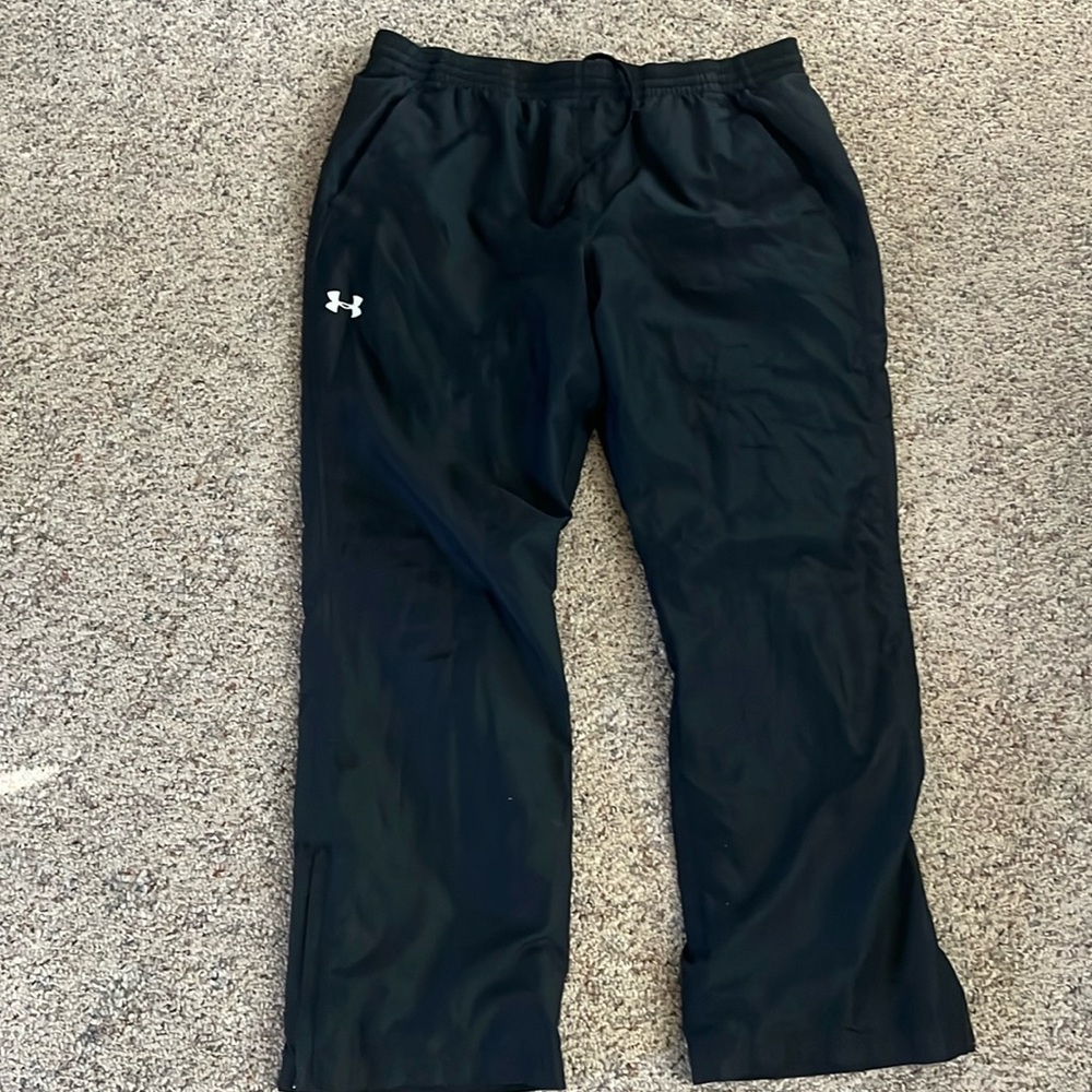 Mens under Armour workout pants xl
